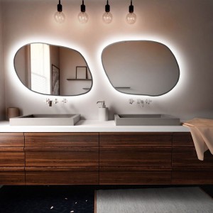Baltica Design TINY BORDER BRIGHT STAIN IV lustro 90x64 cm nieregularne z oświetleniem LED srebrne barwa światła zimna