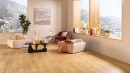 Wnętrze z płytkami podłogowymi drewnopodobnymi Porcelanosa Vancouver Honey