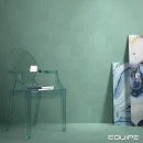 Ściana i podłoga pomieszczenia wyłożone płytkami Equipe Coimbra Jade 17,5x20 w zielonym, morskim kolorze