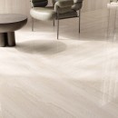 Płytka podłogowa imitująca kamień, połysk, w kolorze beżowym Flaviker Double Linear Beige