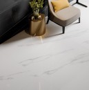 Białe płytki podłogowe imitujące marmur Mirage Jewels Bianco Statuario Lucido JW01