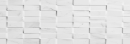 Płytka ścienna marmuropodobna w kolorze białym, połysk, strukturalna powierzchnia Porcelanosa Mosaico Carrara Blanco 33,3x100 100292087
