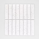 Mozaika dekoracyjna ścienno-podłogowa w kolorze białym, matowa powierzchnia Raw Decor Stick Ash Terrazzo 28x29,5