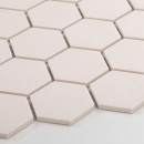 Mozaika dekoracyjna ścienno-podłogowa w kolorze kremowym, antypoślizgowa powierzchnia Raw Decor Heksagon Duży Kremowy Antypoślizg 27,1x28,1