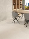 Płytka ścienna imitująca kamień, w kolorze beżowym, strukturalna, matowa powierzchnia Porcelanosa Deco Lamu 33,3x100 100338650