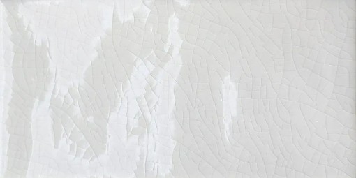 Płytka ścienna w białym kolorze, wykończenie powierzchni w połysku,  Equipe Masia Blanco Crackle 7,5x15