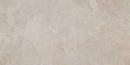 Beżowa, prostokątna płytka ceramiczna w formacie 60x120 cm z kolekcji Marazzi Mystone Pietra Ligure Beige, charakteryzuje się matowym, antypoślizgowym wykończeniem (R10) oraz nieregularną fakturą i jasnymi, subtelnymi użyleniami