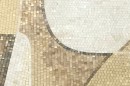 Mozaika DUNIN Mosaic Art Modern 110x110. Nowoczesny, abstrakcyjny obraz mozaikowy. Geometryczna kompozycja łuków i linii w odcieniach beżu, złota i bieli tworzy elegancką sztukę użytkową. Wyjątkowy panel ścienny do luksusowych wnętrz.