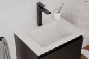 Łazienka z białymi płytkami ściennymi cegiełkami oraz białą prostokątną umywalką podblatową SmartClean - Oltens Drammen 48x36,5 cm 40606000 wpuszczoną w czarną szafkę z czarną baterią