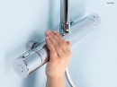 Oltens Boran termostatyczny komplet prysznicowy z kwadratową deszczownicą wykończony w czarnym macie 36503300