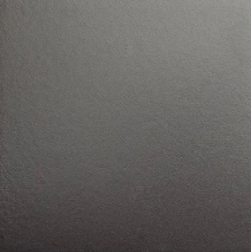 Kwadratowa płytka WOW Bits Square Storm 11,6x11,6 cm w ciemnoszarym, grafitowym kolorze o delikatnie teksturowanej powierzchni. Cieniste przejścia tonalne i błyszczące wykończenie Gloss nadają jej elegancki, nowoczesny wygląd.