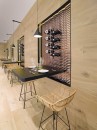 Restauracja z płytką drewnopodobną, w kolorze brązowym Porcelanosa Nebraska Tea