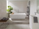Łazienka z płytkami imitującymi kamień Porcelanosa Dover