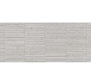 Płytka ścienna imitująca kamień, w kolorze szarym, strukturalna, matowa powierzchnia Porcelanosa Stripe Matika Silver 33,3x100 100347857