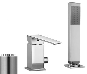 Paffoni Level LES041ST bateria wannowa 2-otworowa jednouchwytowa stal szczotkowana