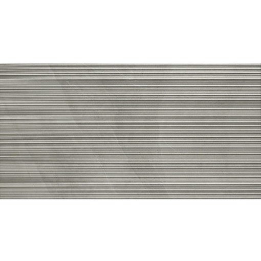 Płytka ścienna imitująca kamień w kolorze szarym z powierzchnią strukturalną Italgraniti Shale Greige Ribbed SL03BAR 60x120