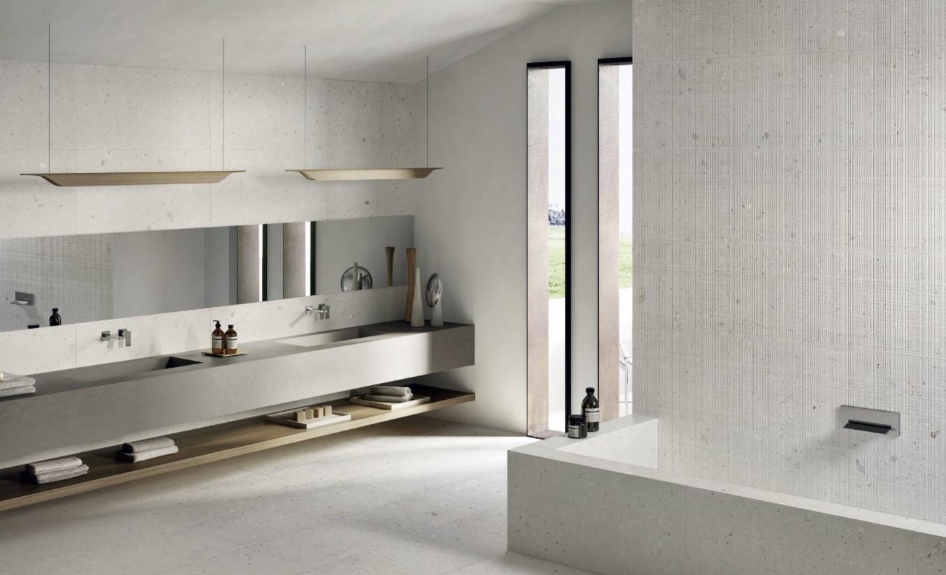 Biała łazienka lastryko