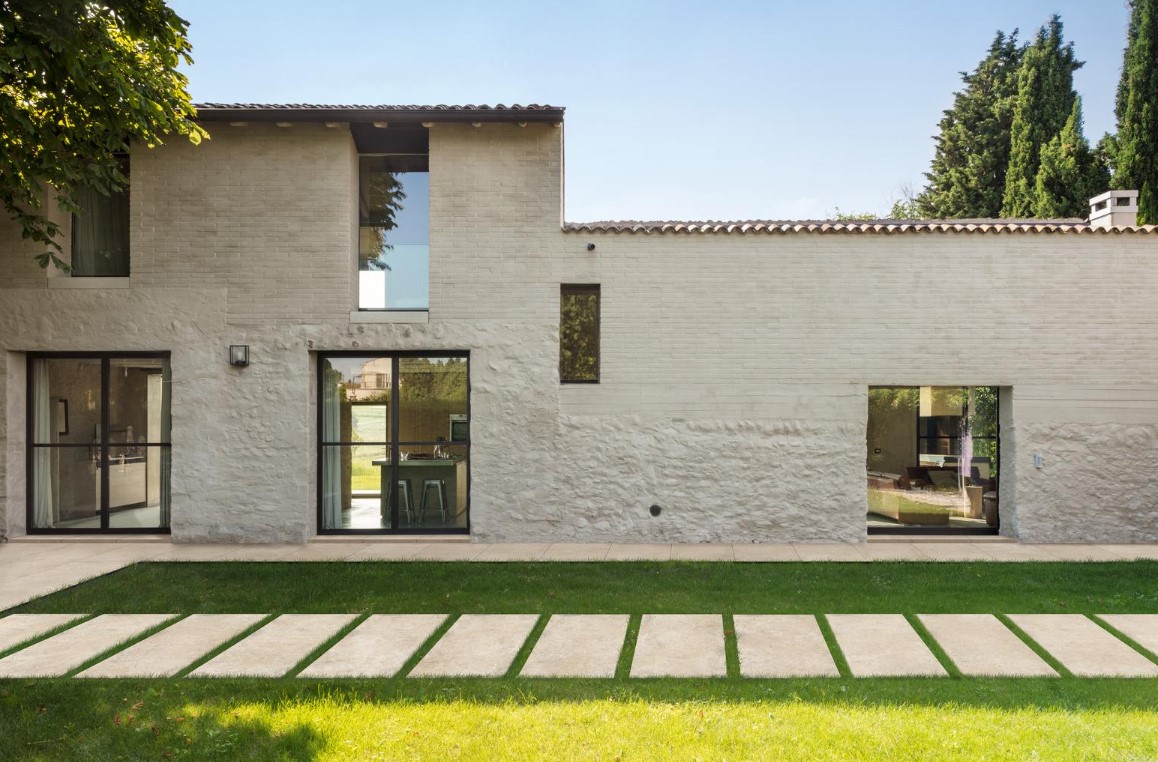 Czyszczenie płyt chodnikowych