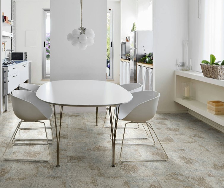 Delikatna podłoga patchwork