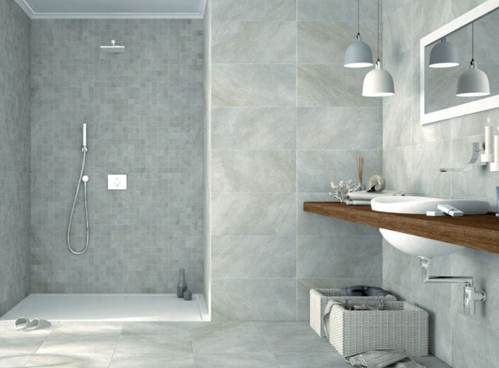 Minimalistyczna szara łazienka w imitacji kamienia