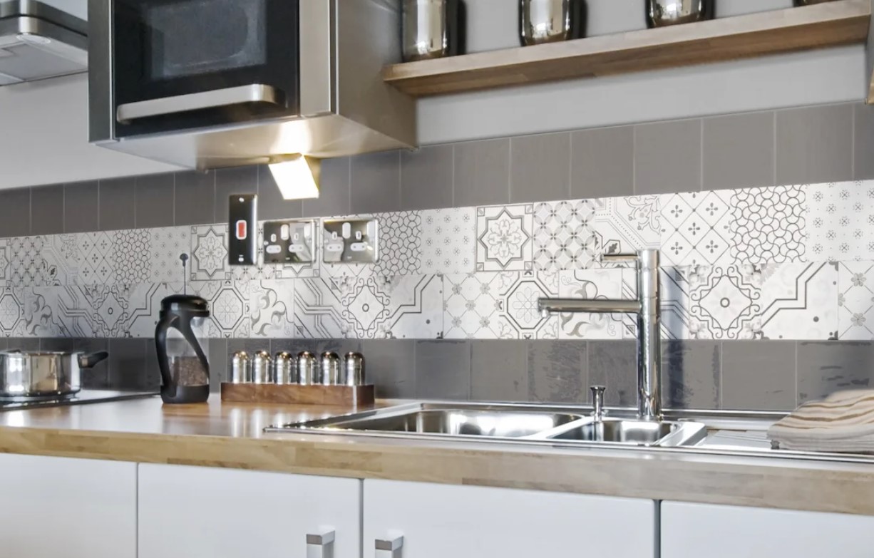 monocolor i patchwork w kuchni