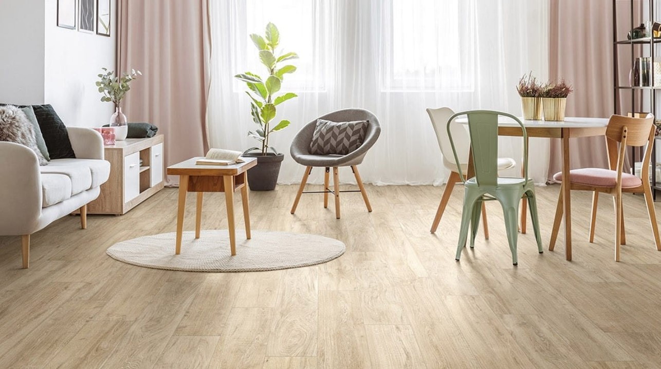 uniwersalny gres imitujący drewno