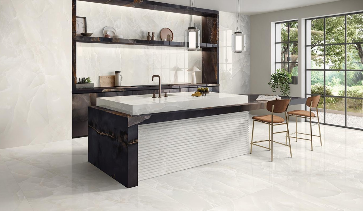 Nowoczesna kuchnia z wyspą — jak zastosować płytki kuchenne do dekoracji zabudowy?