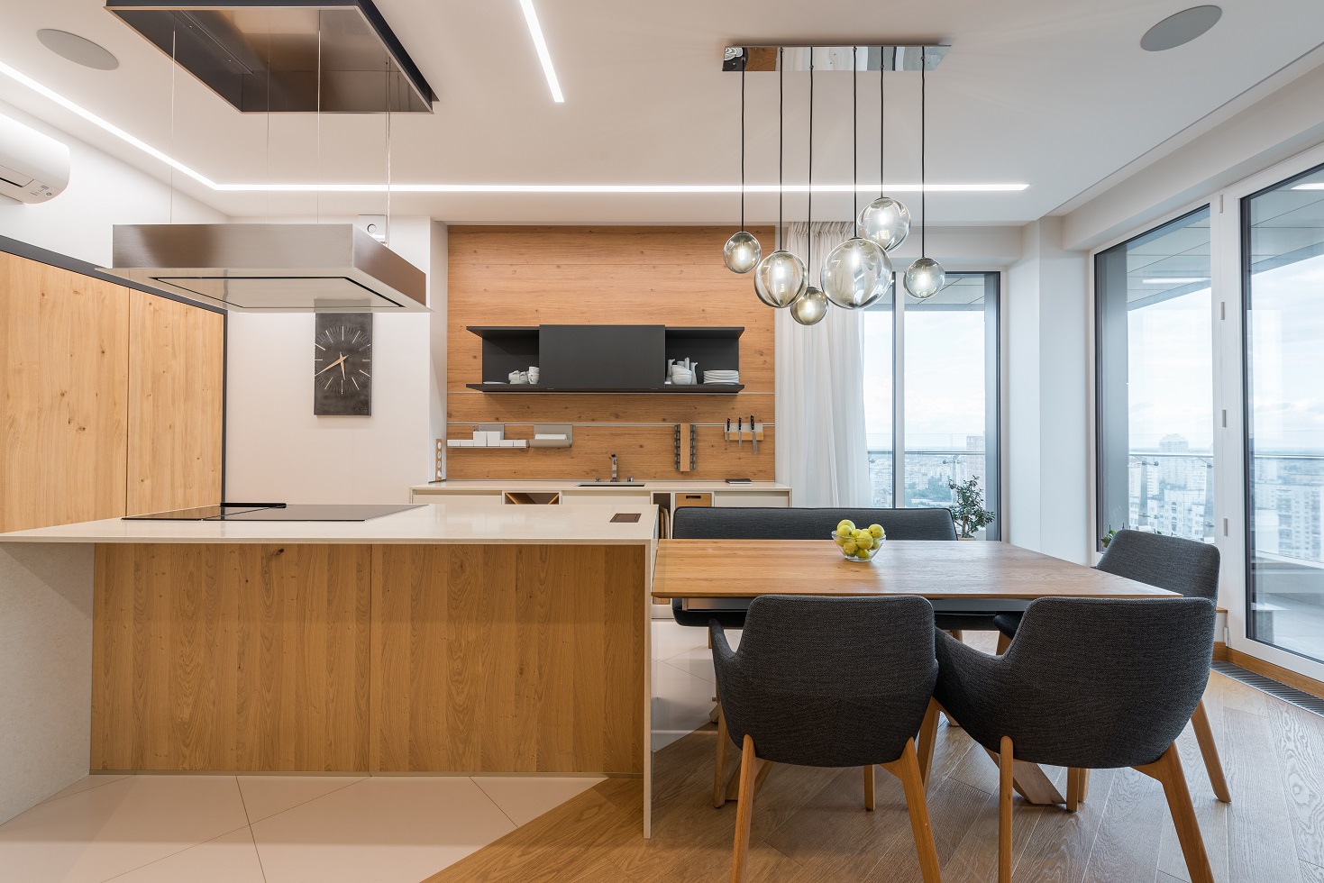 Płytki drewnopodobne w kuchni — jak wykorzystać ich potencjał